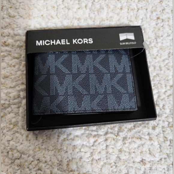MICHAEL KORS BLUE SLIM BILLFOLD WALLET WITH ORIGINAL GIFT BOX - Picture 1 of 10